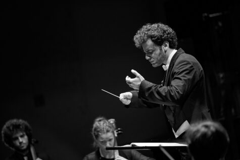 Emmanuel Tjeknavorian (c) Oliver Borchert (2)